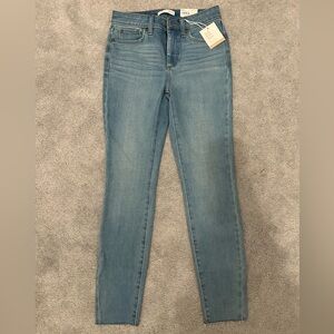LC Lauren Conrad Light Blue High-Rise Skinny Jeans